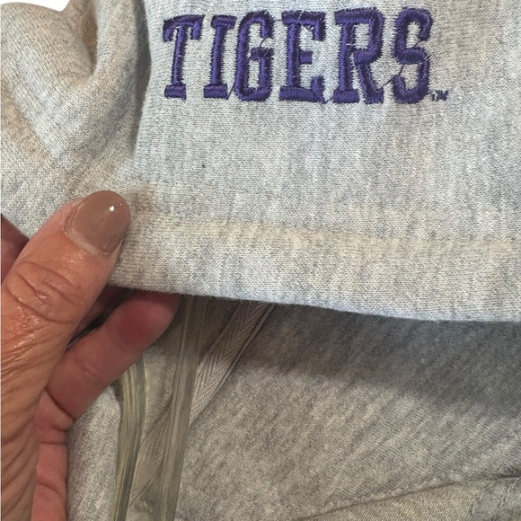 R2 Gray Hoodie with Tiger and Tiger Head Graphic - Picture 6 of 6